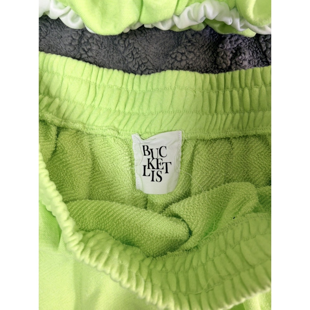 Bucketlist Bubble Sleeve Scuba Short Set Green - Picture 4 of 7
